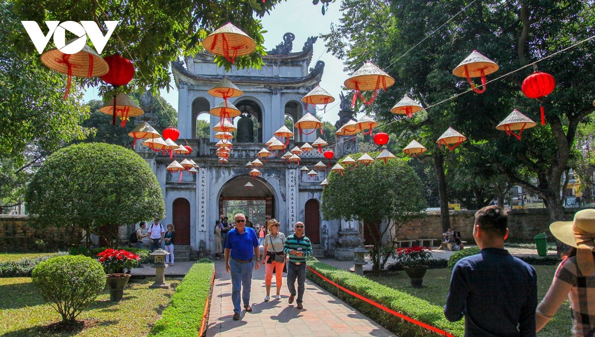 Hanoi receives up to 85,000 foreign arrivals in May